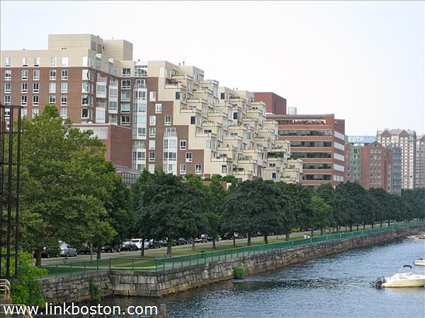 2nd image of 75 Cambridge Pkwy #W403
