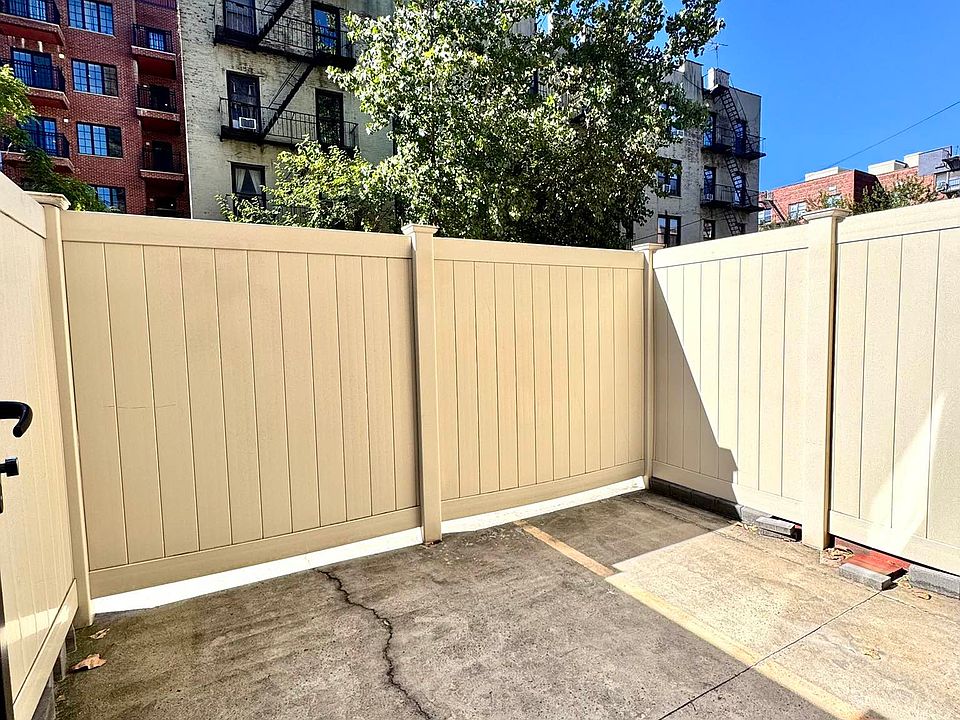 1st image of 2532 30th Dr APT 1F