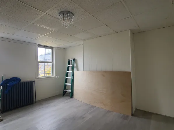 242 Bowers Street image 7 of 13