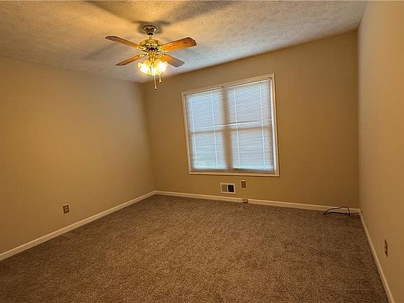 4th image of 6683 Homestead Rd