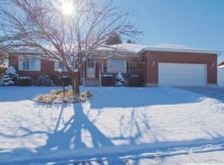 1209 W Chavez Dr, South Jordan, UT 84095