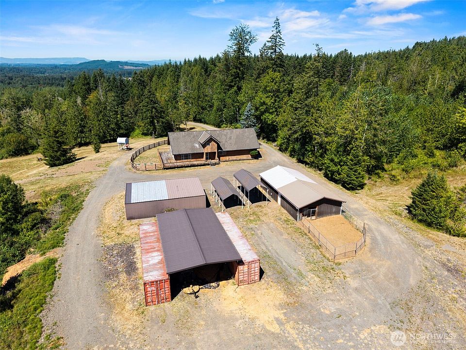 1st image of 805 Luebke Road