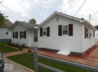 140 S Saint Clair St, Martinsville, IN 46151