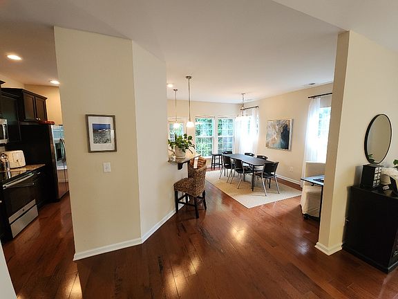 4th image of 1616 Saint Johns Parrish Way