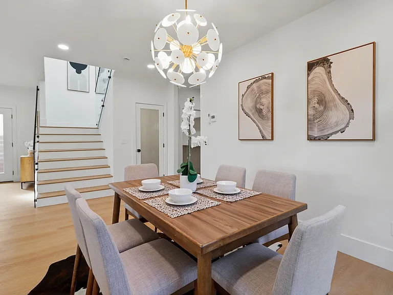 21 Cambridge Way — Photo 15