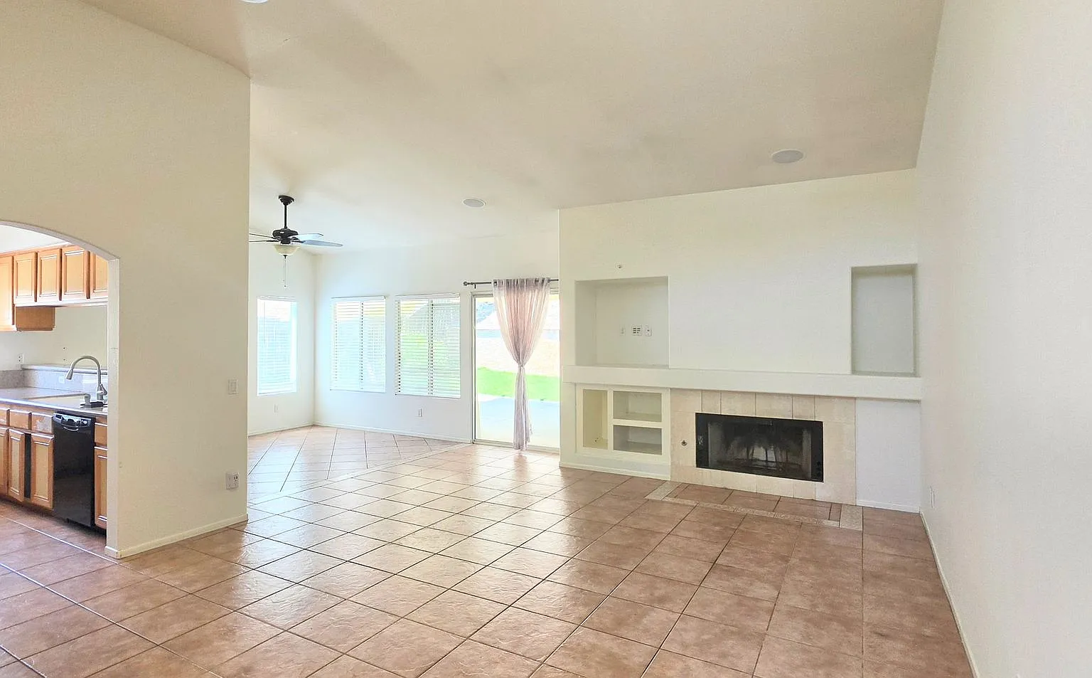 Gorgeous Single Story Home - In the Heart of Temecula — Photo 1
