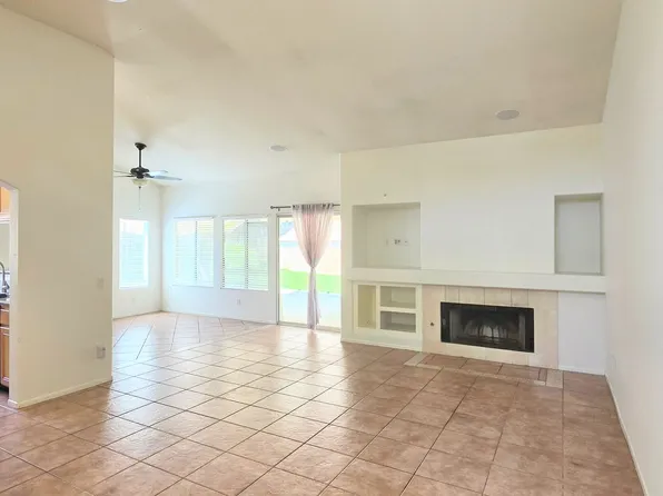 39879 N General Kearny Rd, Temecula, CA 92591