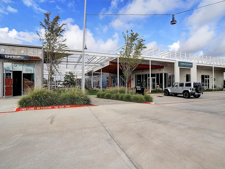 739 Dorothy St — Photo 24