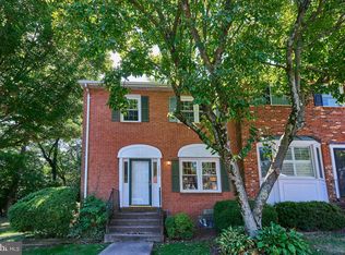 1802 N George Mason Dr, Arlington, VA 22205