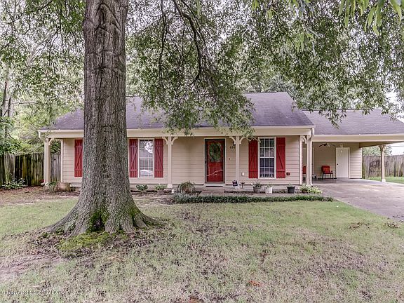 3rd image of 6365 Jamestown Dr