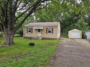 10913 4th St NE, Blaine, MN 55434