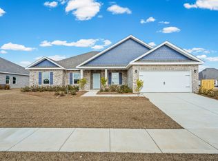 75 Fawn Run E, Freeport, FL 32439