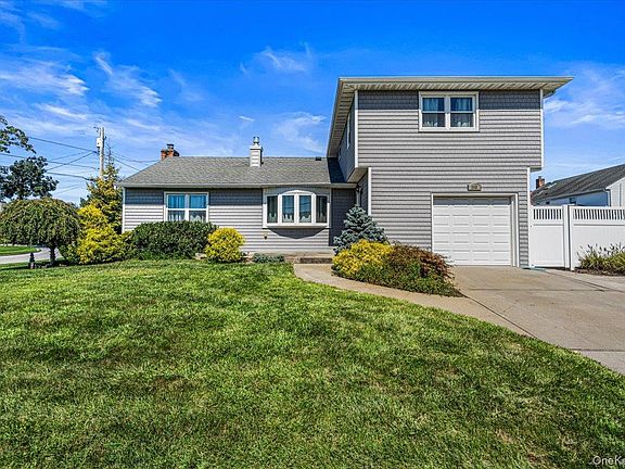 2nd image of 1845 Relyea Drive