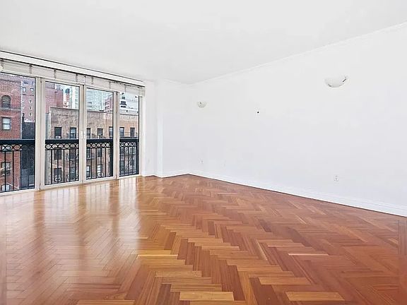4th image of 400 E 51st St APT 4D