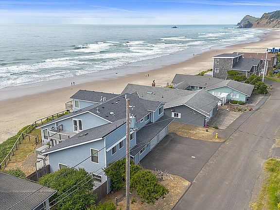 3rd image of 5429 NW Jetty Ave
