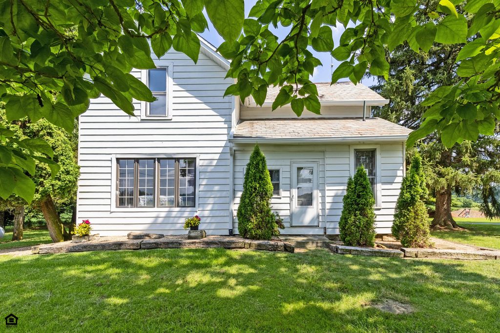 Real estate listing image