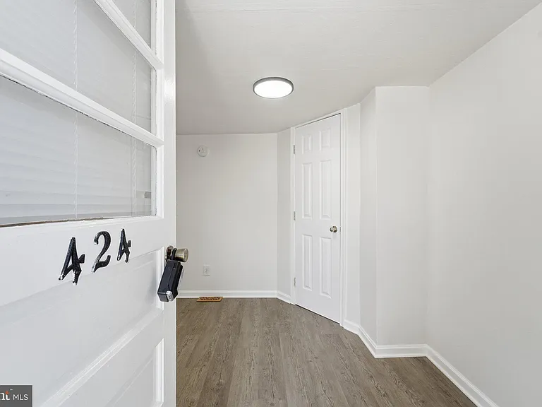 424 N Bentz St — Photo 3