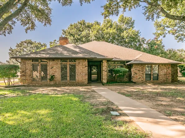 1016 Poe Ln, Mansfield, TX 76063