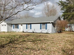 632 Old Edmonton Rd, Glasgow, KY 42141