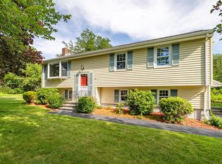 2 Woodridge Rd, Milford, MA 01757