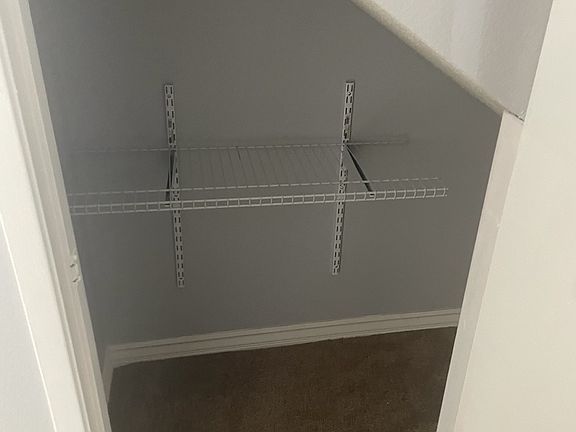Closet - 1st floor