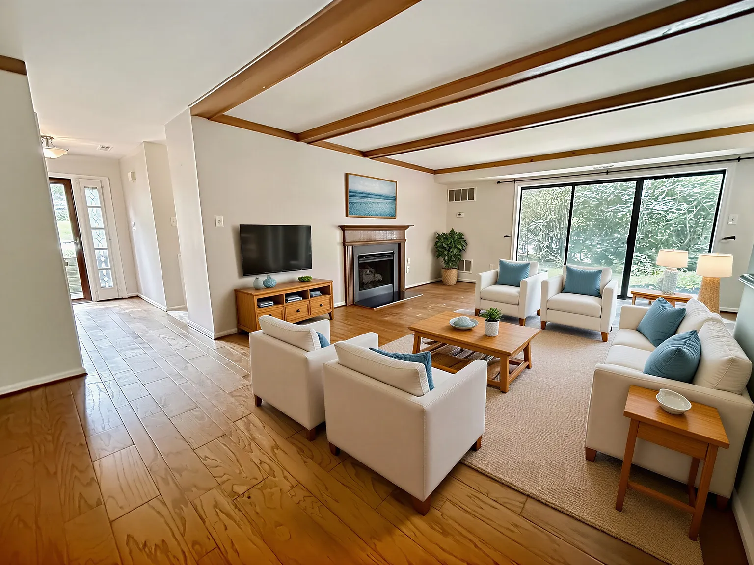 2 bed, 1252 sqft, $2,350 — Photo 3