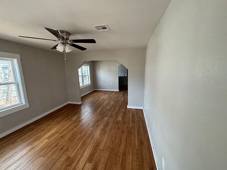 407 S 48th West Ave — Photo 4