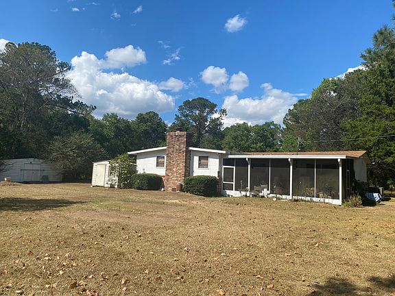 5th image of 4700 Penn Rd