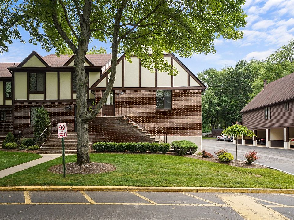 1st image of 501 Piermont Ave #501