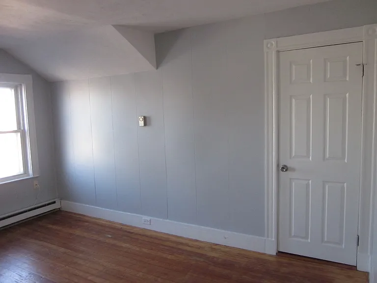 31-33 Pleasant Park Rd — Photo 10