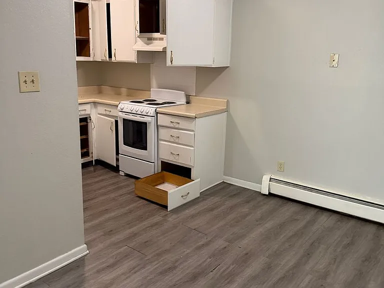 3517 University Ave #6 — Photo 24