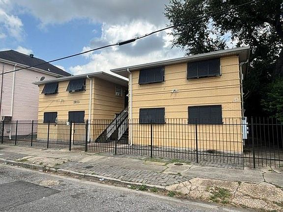2nd image of 2853 Dryades St
