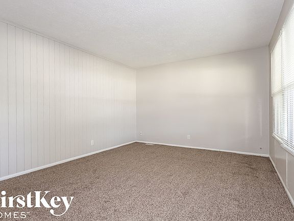 2nd image of 3144 Eagledale Dr