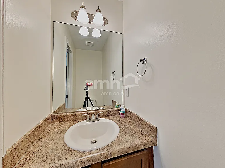 505 Allens Landing Ct — Photo 13
