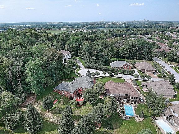 3rd image of 1839 Delaney Dr