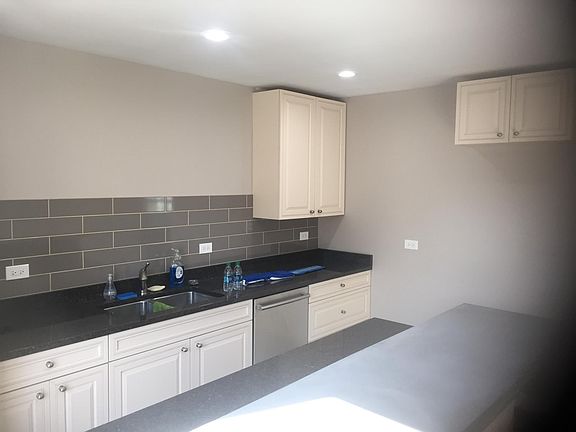 2nd image of 408 W Wood Ave #1