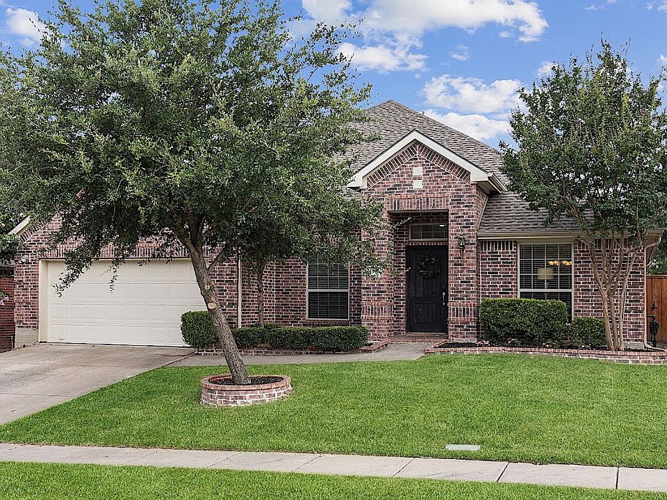1st image of 2919 Preston Ln