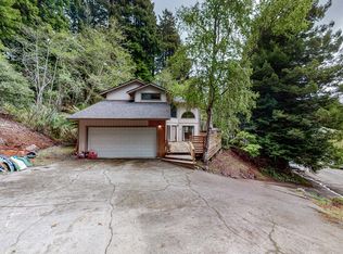 1010 Vista Dr, Eureka, CA 95503