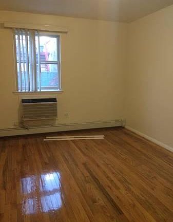 3rd image of 1521 74th St