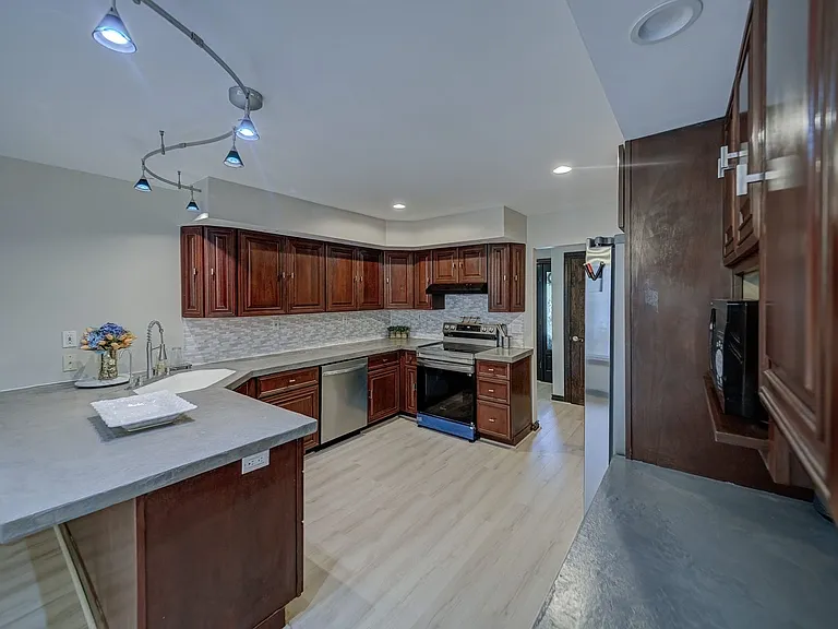 17 Bauers Ln — Photo 20
