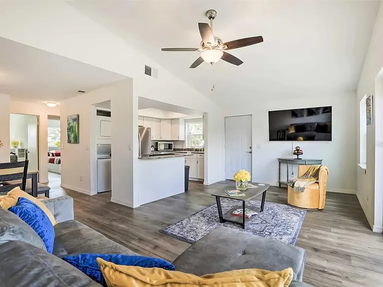 3303 W Shell Point Rd #A — Photo 9