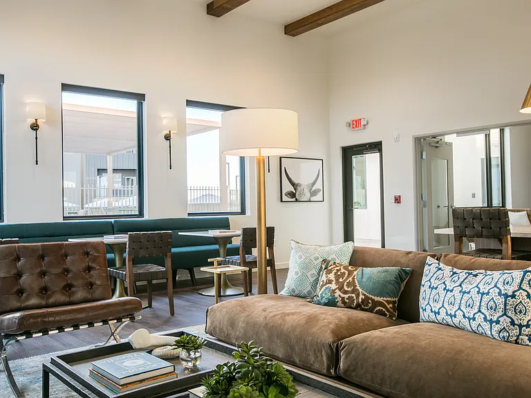 Cielo Luxury Living Apartments — Photo 23
