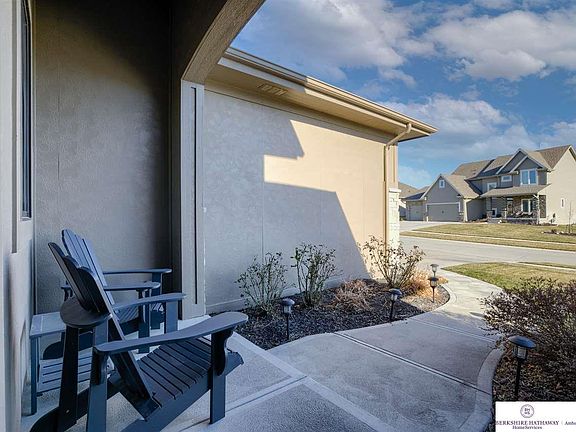5th image of 10634 S 188th Ave