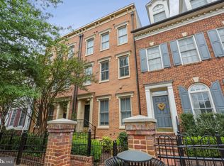 417 Euille St, Alexandria, VA 22314