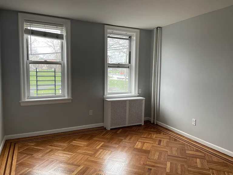 6114 Palisade Ave #302 — Photo 5