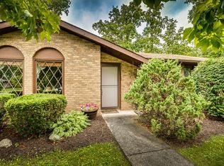 16510 Venison Trl, Woodburn, IN 46797