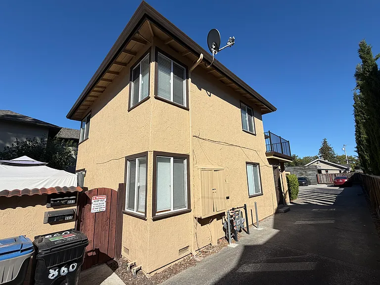 860 W Taylor St #B — Photo 4