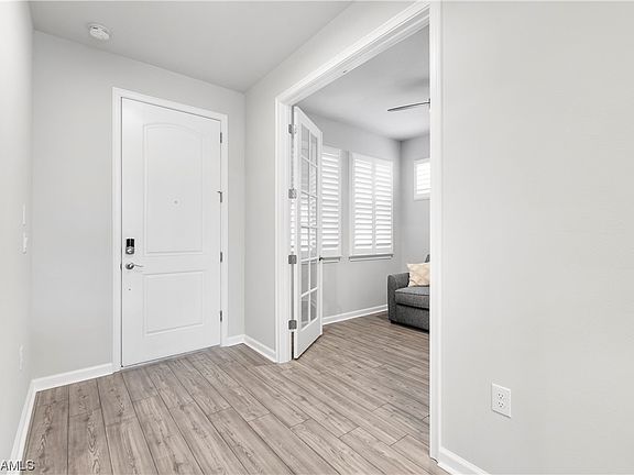 4th image of 10339 Bonavie Cove Dr
