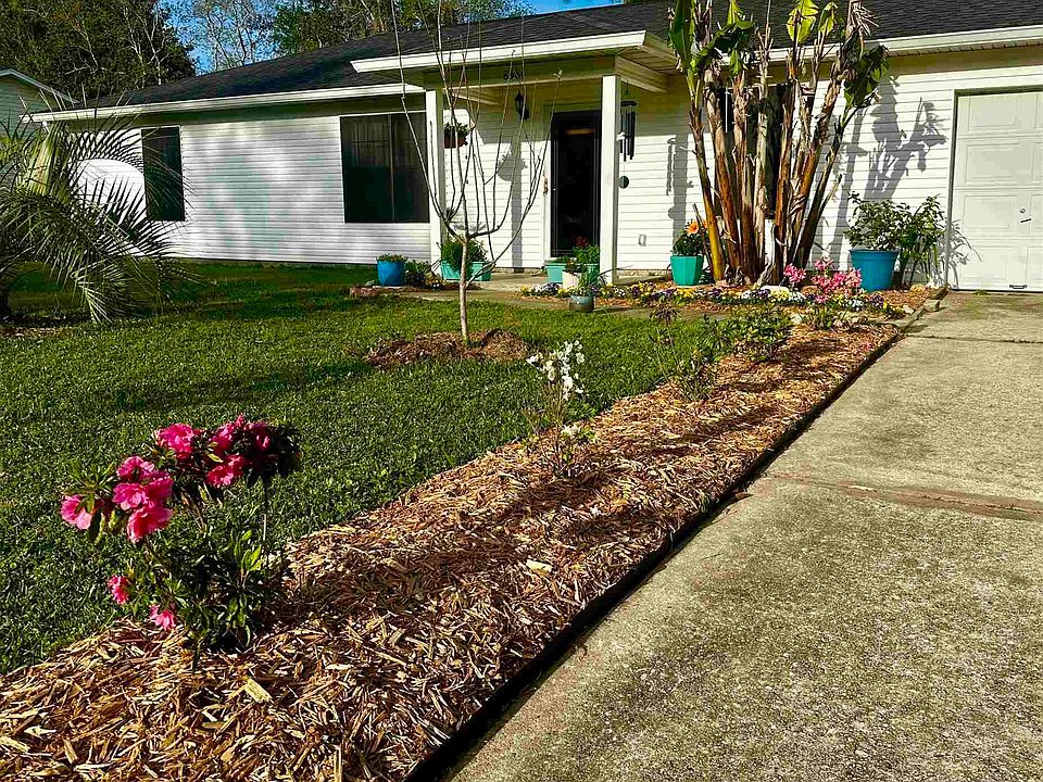 1st image of 8584 Kingfisher Ln