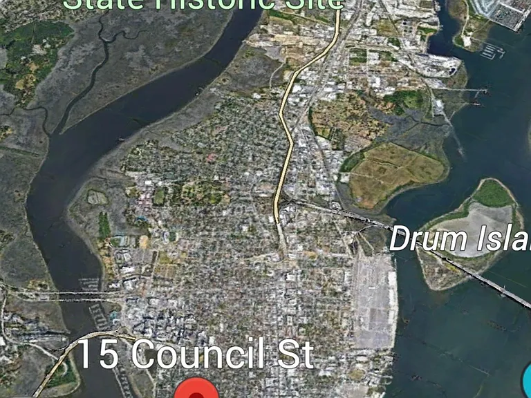 South of Broad Neighborhood